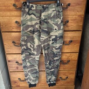 Camouflage Cargo jogger Pants
